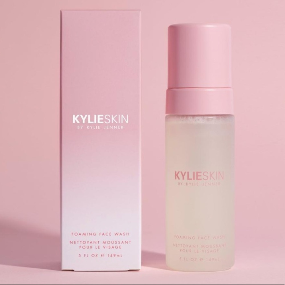 Kylie Skin Foaming Face Wash